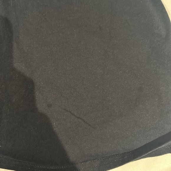 Metallica Graphic T-Shirt - Picture 4 of 5